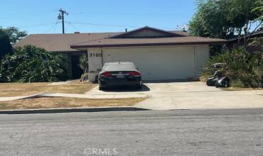 3165 Fashion Avenue, Long Beach, California 90810, 3 Bedrooms Bedrooms, ,2 BathroomsBathrooms,Residential,Buy,3165 Fashion Avenue,PW24242136