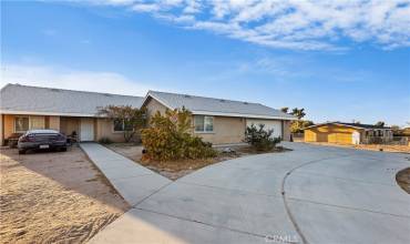 11482 Maple Avenue, Hesperia, California 92345, 4 Bedrooms Bedrooms, ,2 BathroomsBathrooms,Residential,Buy,11482 Maple Avenue,HD24195742