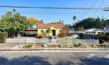 2016 Glen Avenue, Pasadena, California 91103, 1 Bedroom Bedrooms, ,1 BathroomBathrooms,Residential,Buy,2016 Glen Avenue,DW24243106