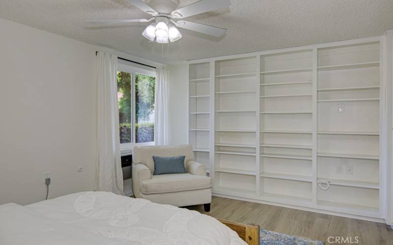 Built-in shelving in the primary bedroom.