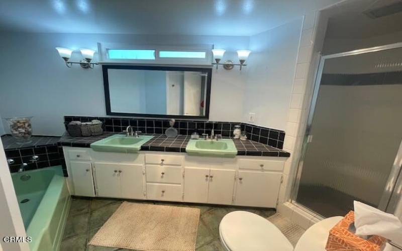 Upstairs bathroom