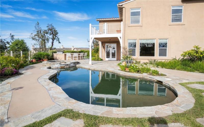 Oversized backyard perfect for entertaining