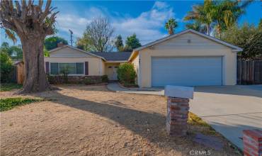 307 Banbridge Avenue, La Puente, California 91744, 4 Bedrooms Bedrooms, ,2 BathroomsBathrooms,Residential,Buy,307 Banbridge Avenue,CV24244764