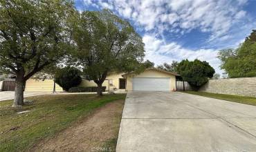 3000 Verdant Court, Bakersfield, California 93309, 3 Bedrooms Bedrooms, ,2 BathroomsBathrooms,Residential,Buy,3000 Verdant Court,SR24246535