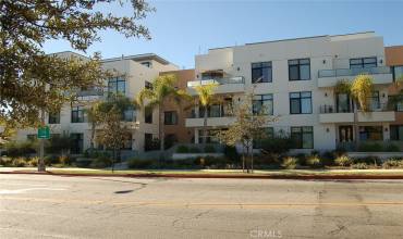 399 E Del Mar Boulevard 117, Pasadena, California 91101, 2 Bedrooms Bedrooms, ,2 BathroomsBathrooms,Residential Lease,Rent,399 E Del Mar Boulevard 117,TR24246137