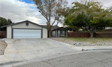 37904 Debra Ann Place, Palmdale, California 93550, 3 Bedrooms Bedrooms, ,2 BathroomsBathrooms,Residential,Buy,37904 Debra Ann Place,OC24242515