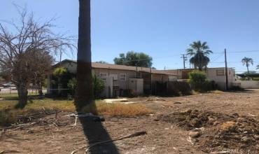 189 S Broadway, Blythe, California 92225, 4 Bedrooms Bedrooms, ,3 BathroomsBathrooms,Residential,Buy,189 S Broadway,IG24246107