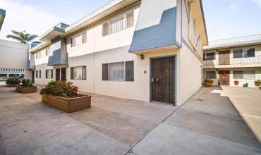 475 Fourth Avenue H, Chula Vista, California 91910, 2 Bedrooms Bedrooms, ,2 BathroomsBathrooms,Residential,Buy,475 Fourth Avenue H,PTP2407445