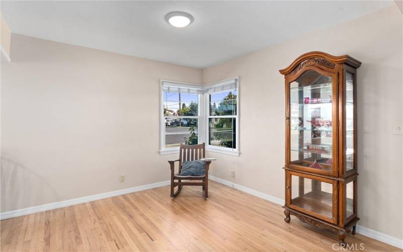 Dining Room/Sitting Area