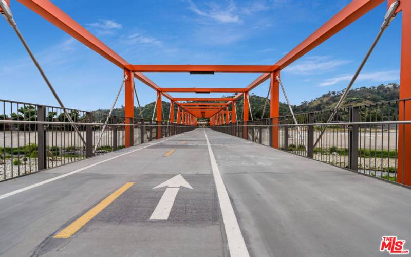 Cypress Park-Frogtown Pedestrian Bridge