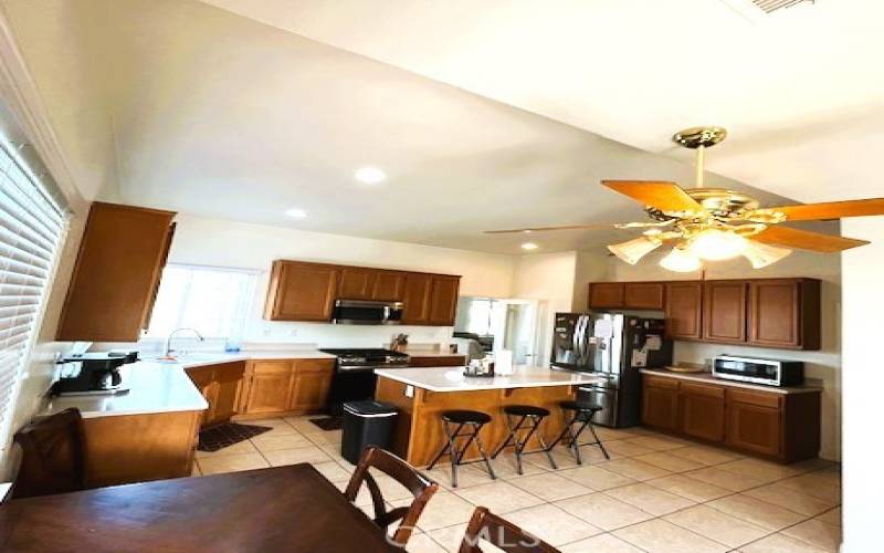 Kitchen with Eating Area