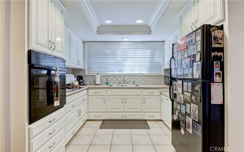 TRAY CEILING & RECESSED LIGHTIN IN THE KITCHEN