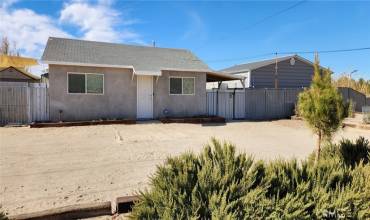 43023 172nd Street E, Lancaster, California 93535, 2 Bedrooms Bedrooms, ,1 BathroomBathrooms,Residential,Buy,43023 172nd Street E,SR24246445