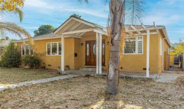 17844 Hartland Street, Reseda, California 91335, 4 Bedrooms Bedrooms, ,2 BathroomsBathrooms,Residential Lease,Rent,17844 Hartland Street,GD24245040