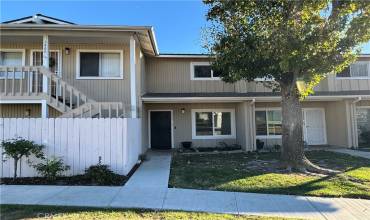 3466 Highwood Court 204, Simi Valley, California 93063, 2 Bedrooms Bedrooms, ,1 BathroomBathrooms,Residential,Buy,3466 Highwood Court 204,SR24244541