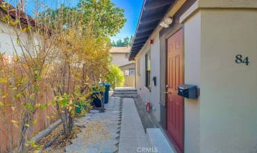 84 S Hermosa Avenue, Sierra Madre, California 91024, 1 Bedroom Bedrooms, ,1 BathroomBathrooms,Residential Lease,Rent,84 S Hermosa Avenue,GD24247290