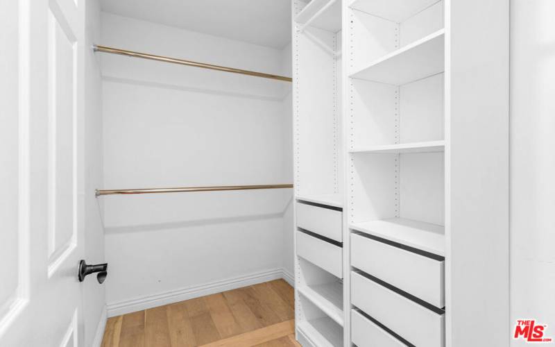 Walk-in Closet