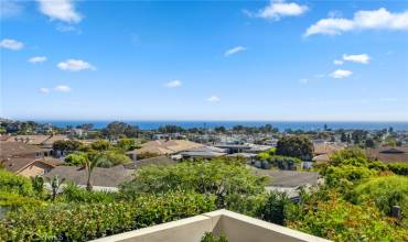 3601 Seabreeze Lane, Corona Del Mar, California 92625, 4 Bedrooms Bedrooms, ,2 BathroomsBathrooms,Residential Lease,Rent,3601 Seabreeze Lane,NP24248369