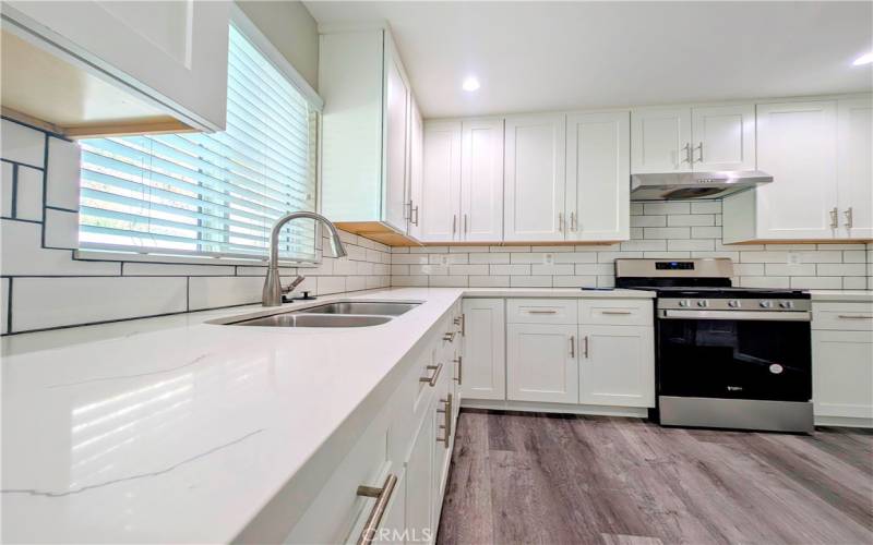 Counter Tops - Upgraded Kitchen