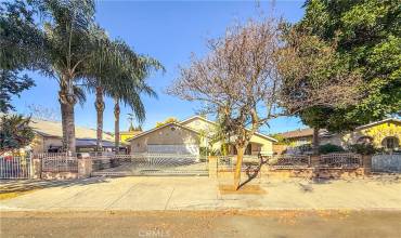 823 E 3rd Street, Pomona, California 91766, 4 Bedrooms Bedrooms, ,2 BathroomsBathrooms,Residential,Buy,823 E 3rd Street,WS24246969