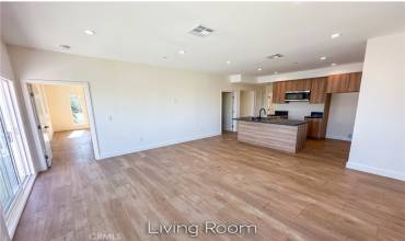 1644 5th Ave, Los Angeles, California 90019, 3 Bedrooms Bedrooms, ,3 BathroomsBathrooms,Residential Lease,Rent,1644 5th Ave,PW24248770