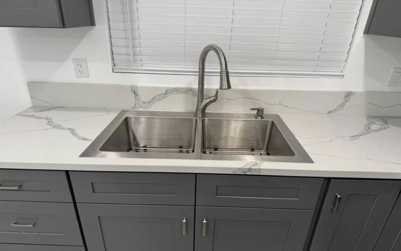 stainless steel sink