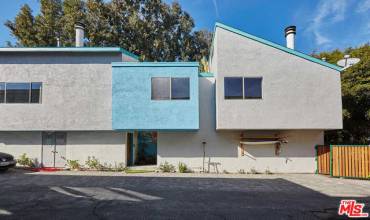 29231 HEATHERCLIFF Road 3, Malibu, California 90265, 2 Bedrooms Bedrooms, ,1 BathroomBathrooms,Residential Lease,Rent,29231 HEATHERCLIFF Road 3,24470663