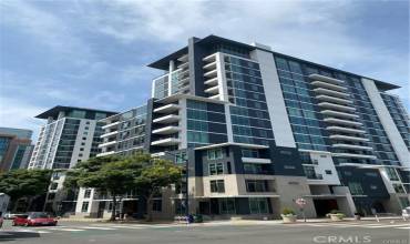 425 W Beech Street 1057, San Diego, California 92101, 2 Bedrooms Bedrooms, ,1 BathroomBathrooms,Residential Lease,Rent,425 W Beech Street 1057,SW24248720