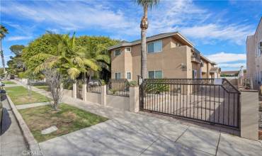 1922 Rosalia Road, Los Angeles, California 90027, 3 Bedrooms Bedrooms, ,2 BathroomsBathrooms,Residential Lease,Rent,1922 Rosalia Road,SR24246573