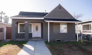 1331 4th Street, Bakersfield, California 93304, 3 Bedrooms Bedrooms, ,1 BathroomBathrooms,Residential,Buy,1331 4th Street,SR24248554