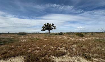 0 Mojave, Phelan, California 92371, ,Land,Buy,0 Mojave,HD24248683