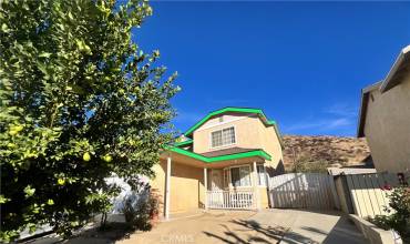 28718 Lincoln Avenue, Castaic, California 91384, 3 Bedrooms Bedrooms, ,2 BathroomsBathrooms,Residential,Buy,28718 Lincoln Avenue,SR24247536