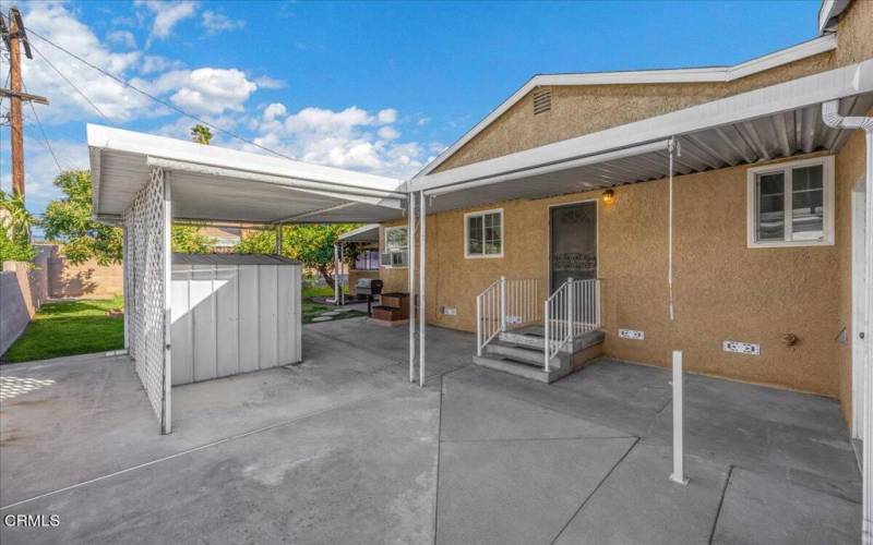 covered patio