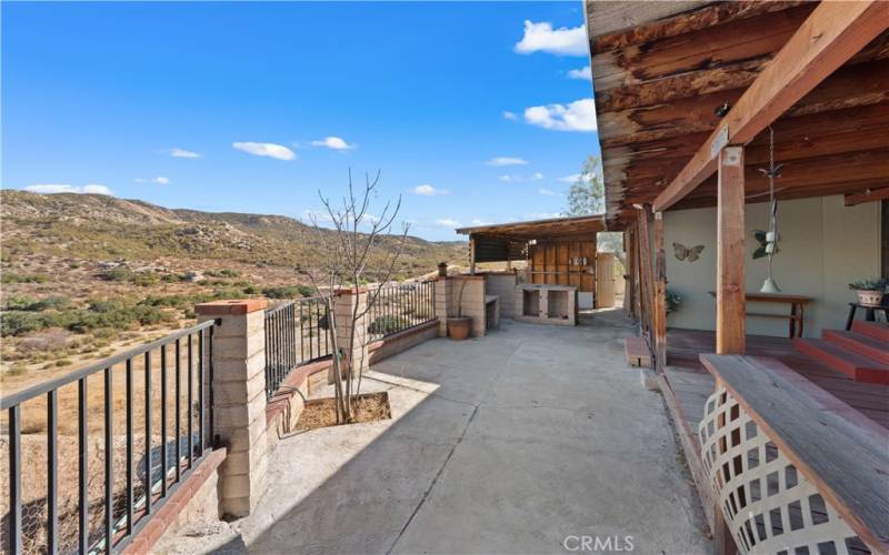 2nd home rear patio. The perfect spot to watch all the wildlife roaming the hills.