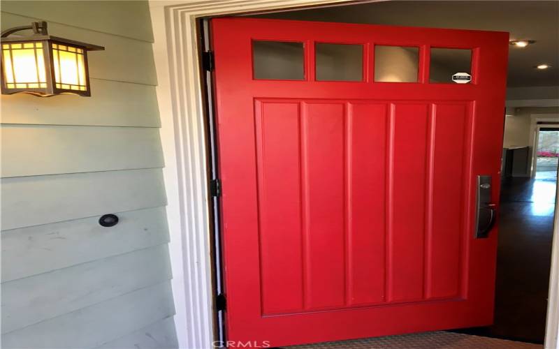 Full disclosure...pix were taken before this lil red door was newly painted along with the rest of the house. It's BLUE now :)