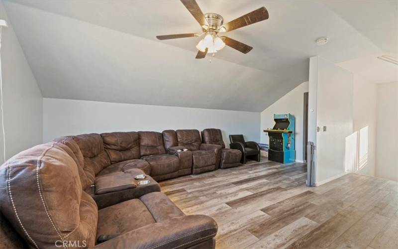 third story oversized loft w/ closet