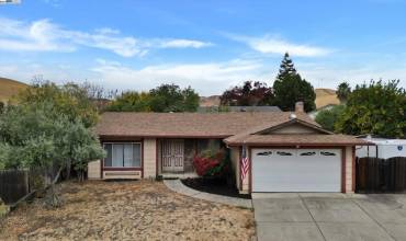 4 Pacini Ave, Pittsburg, California 94565, 3 Bedrooms Bedrooms, ,2 BathroomsBathrooms,Residential,Buy,4 Pacini Ave,41080167