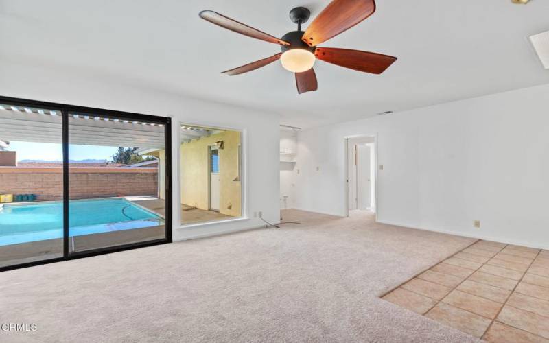 6-web-or-mls-06 - Family Room