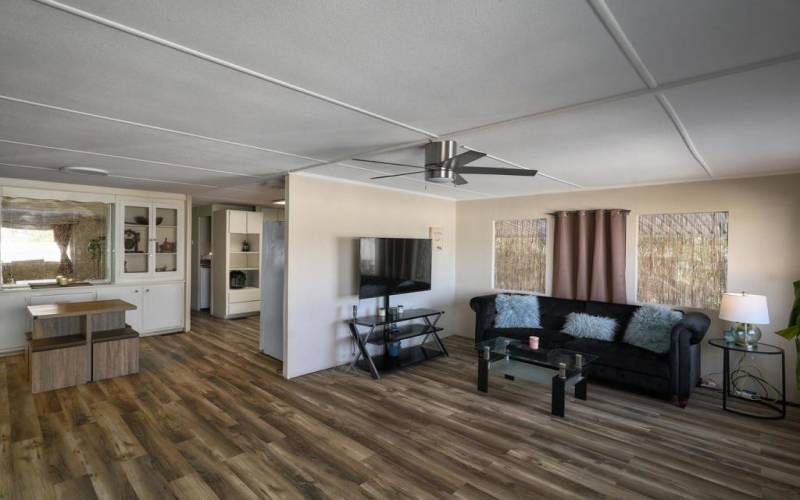 Kitchen -Living Room