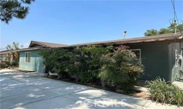 5216 N Roxburgh Avenue, Azusa, California 91702, 3 Bedrooms Bedrooms, ,1 BathroomBathrooms,Residential,Buy,5216 N Roxburgh Avenue,PW24230322