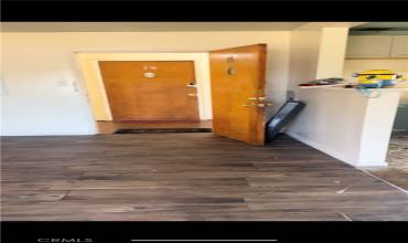 225 W 5th Street 16, Long Beach, California 90802, 1 Bedroom Bedrooms, ,1 BathroomBathrooms,Residential,Buy,225 W 5th Street 16,SR24194659