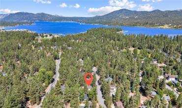 41659 Mockingbird Drive, Big Bear Lake, California 92315, 4 Bedrooms Bedrooms, ,2 BathroomsBathrooms,Residential,Buy,41659 Mockingbird Drive,PW24249554