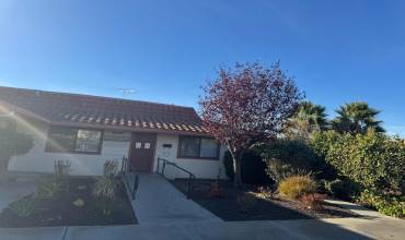 901 Sunset Drive 1, Hollister, California 95023, ,Commercial Lease,Rent,901 Sunset Drive 1,ML81988546