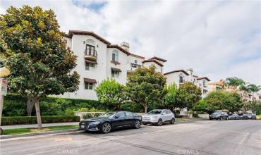 12020 Guerin Street PH 5, Studio City, California 91604, 2 Bedrooms Bedrooms, ,3 BathroomsBathrooms,Residential Lease,Rent,12020 Guerin Street PH 5,SR24239562