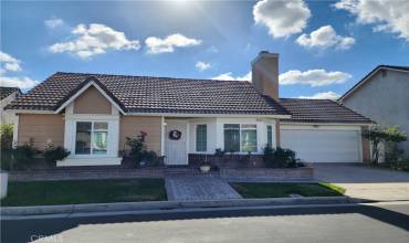 4228 Welfleet Common, Santa Ana, California 92704, 2 Bedrooms Bedrooms, ,1 BathroomBathrooms,Residential,Buy,4228 Welfleet Common,OC24246167