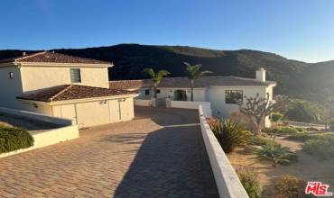 5200 Horizon Drive A, Malibu, California 90265, 1 Bedroom Bedrooms, ,1 BathroomBathrooms,Residential Lease,Rent,5200 Horizon Drive A,24469901