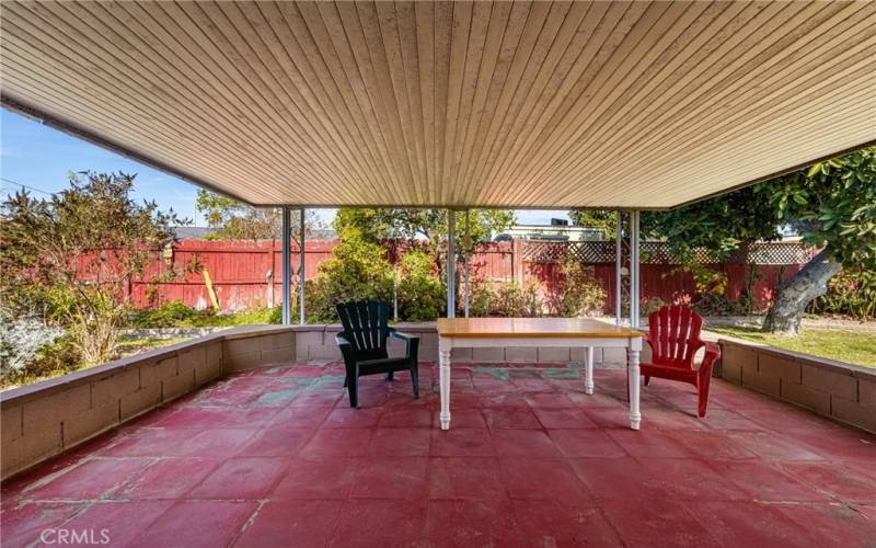 Covered Patio off Family Room