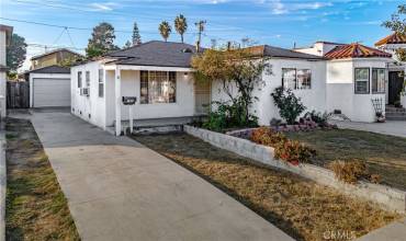 2435 Delta Avenue, Long Beach, California 90810, 3 Bedrooms Bedrooms, ,2 BathroomsBathrooms,Residential,Buy,2435 Delta Avenue,DW24246355