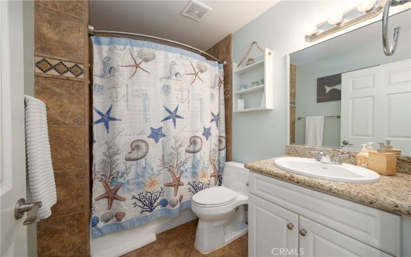 Bathroom, with shower/bath combo