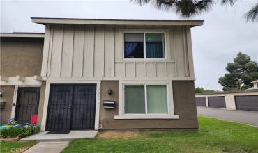 7040 Cabot Way, Stanton, California 90680, 3 Bedrooms Bedrooms, ,1 BathroomBathrooms,Residential,Buy,7040 Cabot Way,PW24243541